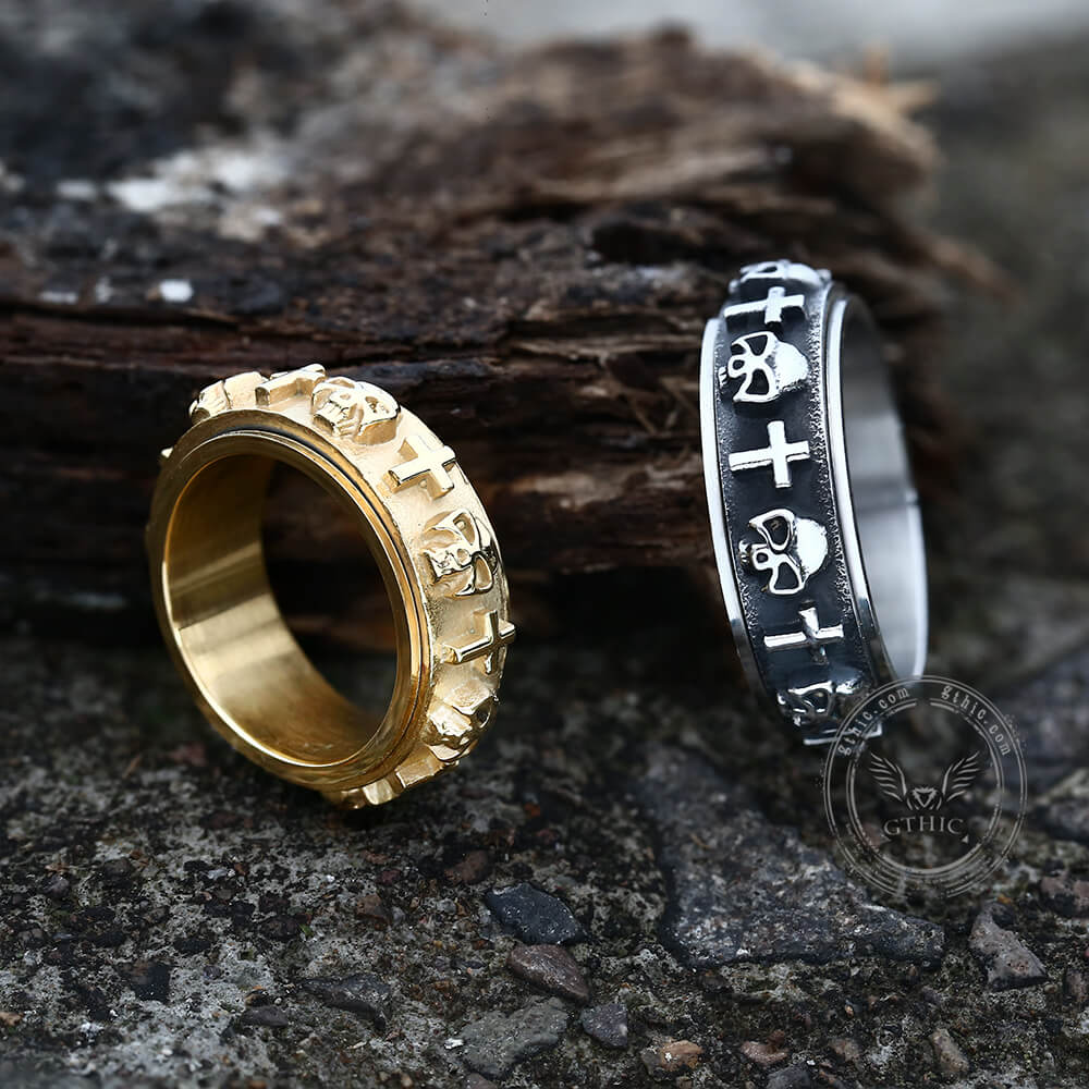 Anillo giratorio de acero inoxidable con cruz de calavera