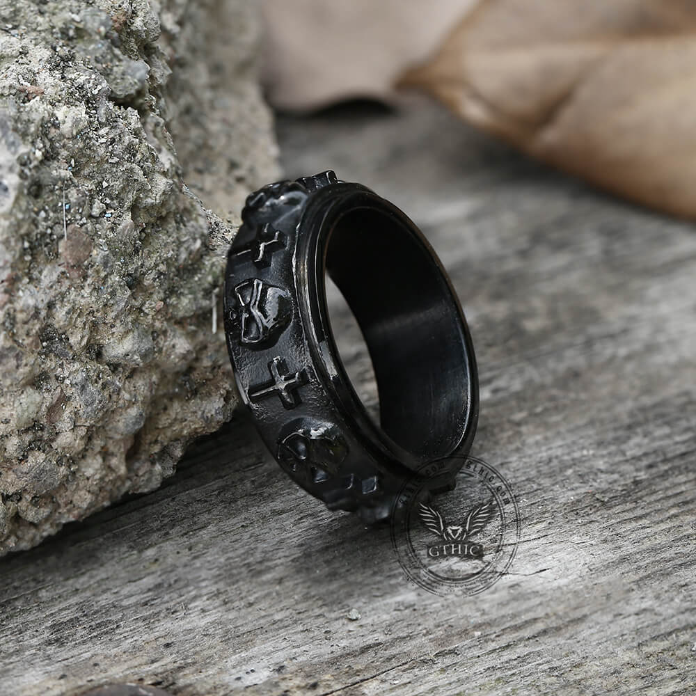 Anillo giratorio de acero inoxidable con cruz de calavera