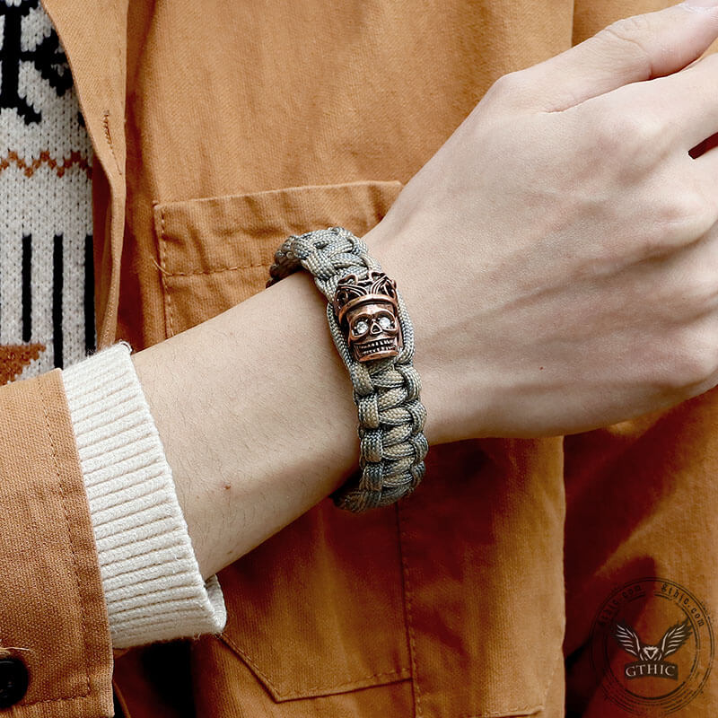 Pulsera de paracord de aleación con corona de calavera y rey