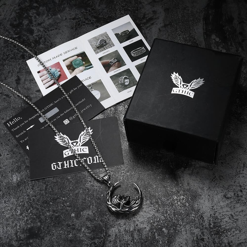 Collar de acero inoxidable con la calavera de la luna menguante