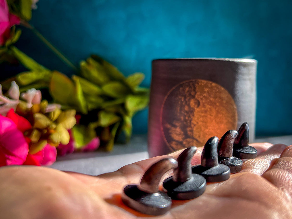 Tiny Black Obsidian Witches Hats, Mini Black Witches Hat, Black Crystal Witches Hat, Witchy Halloween Decor