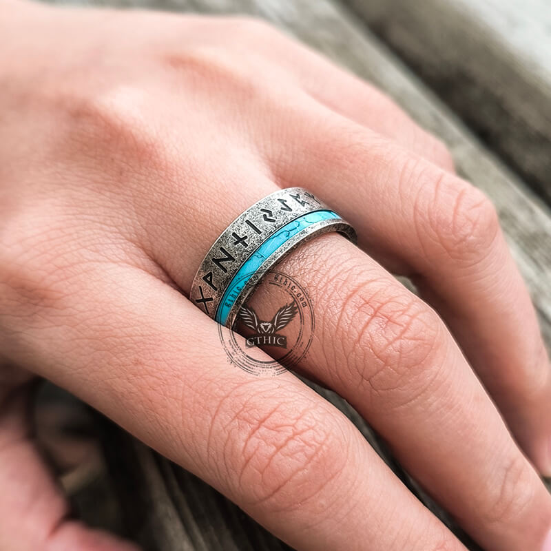 Anillo de acero inoxidable con amuleto de runas vikingas