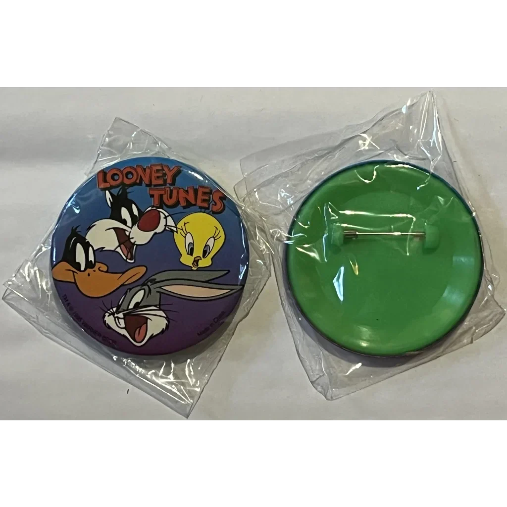 Relive 90s Nostalgia with Iconic Looney Tunes Pin
