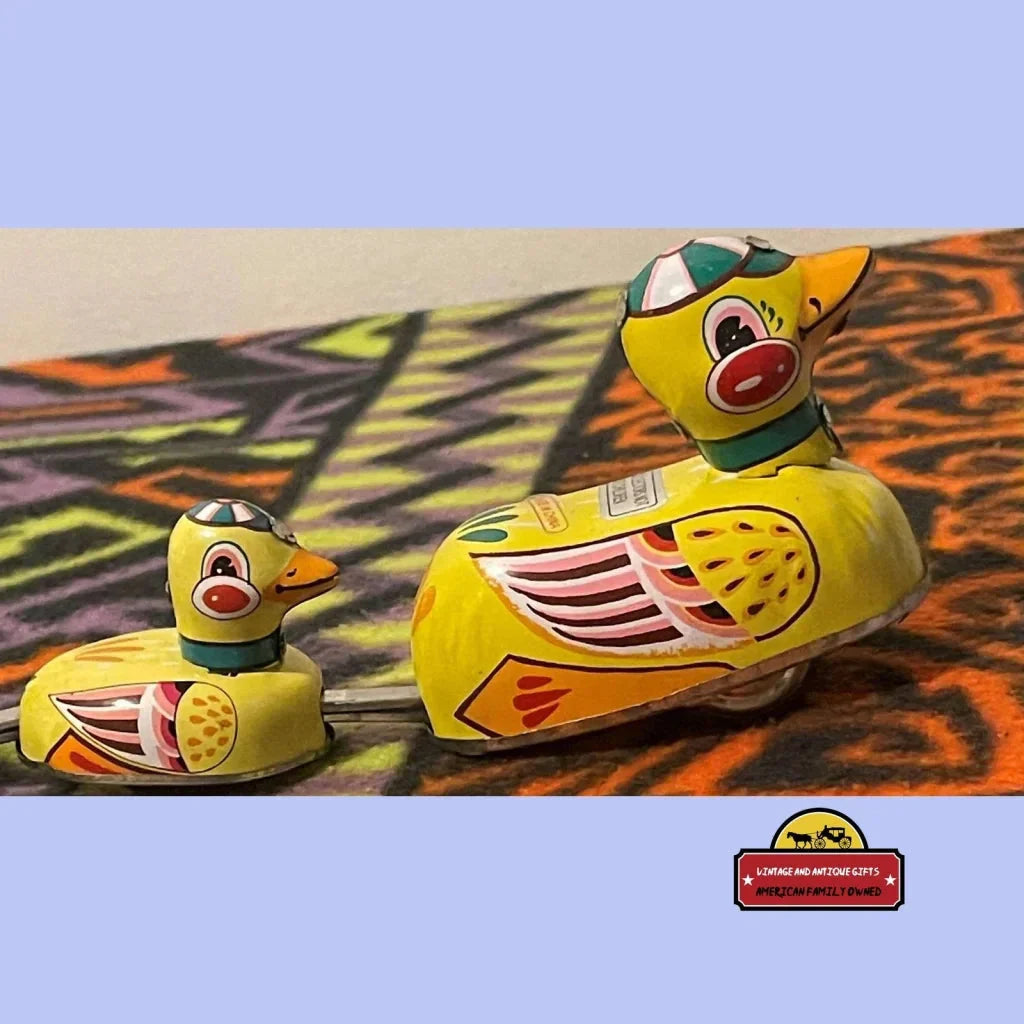 Rare Vintage Tin Wind Up Duck Family Toy from the 70s and 80s
