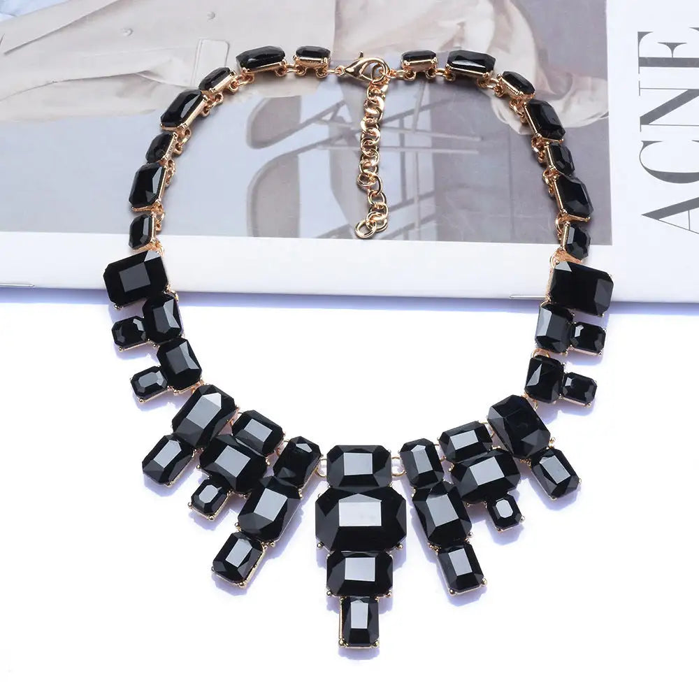 Luxurious Exaggerating Geometric Big Gem Necklace - Lootquake