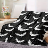 Manta con estampado de murciélago blanco y negro, cálida, acogedora y suave para sofá cama.