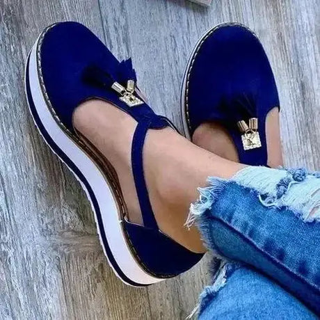 Women Flat Shoes Thick Sole Platform Shoes - Lootquake