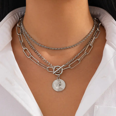 Vintage Ins Portrait Pendant Necklace Suit - Lootquake
