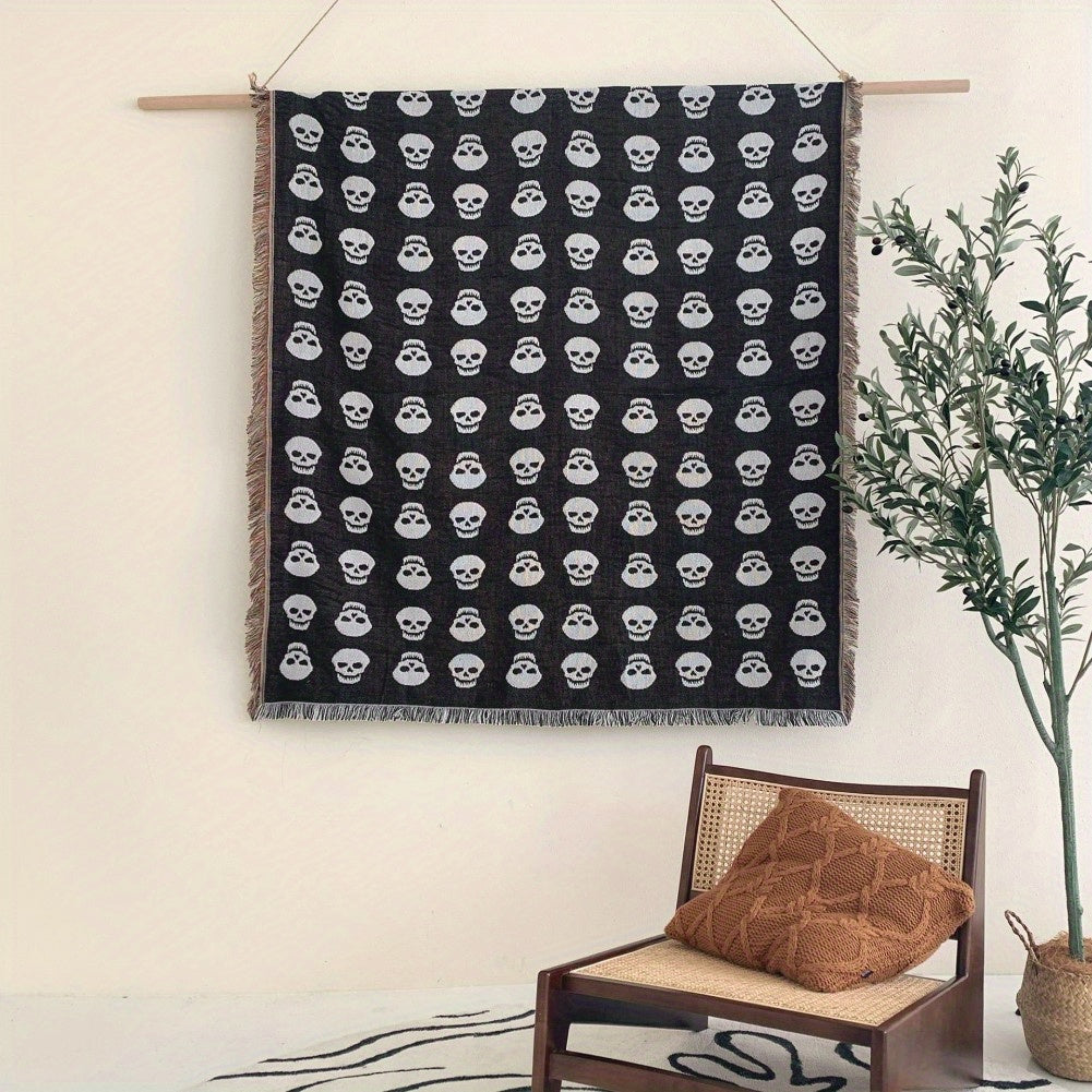1 couverture bohème tricotée à pompons avec imprimé tête de mort blanche pour Halloween, idéale pour les loisirs, les pique-niques et le camping en plein air