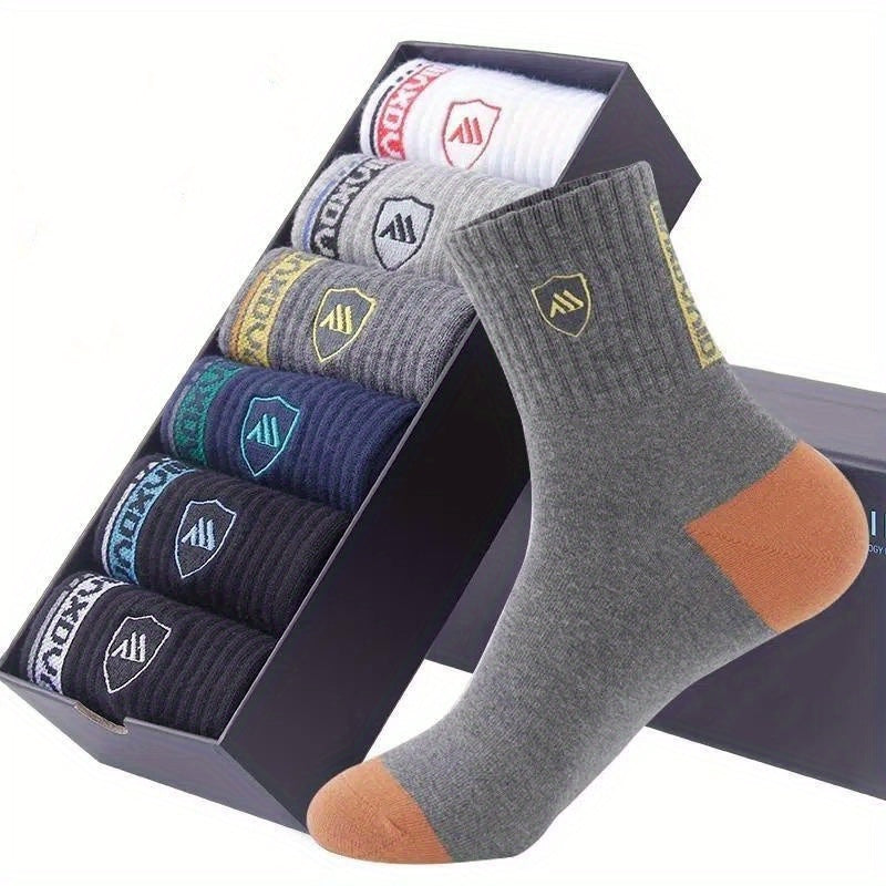 5 pares de calcetines deportivos de media caña para hombre, cómodos y transpirables, que absorben el sudor, ideales para entrenamiento de baloncesto y actividades al aire libre.