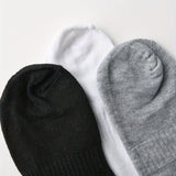 5 pares de calcetines tobilleros lisos para hombre, cómodos, transpirables, suaves y absorbentes del sudor, ideales para exteriores.