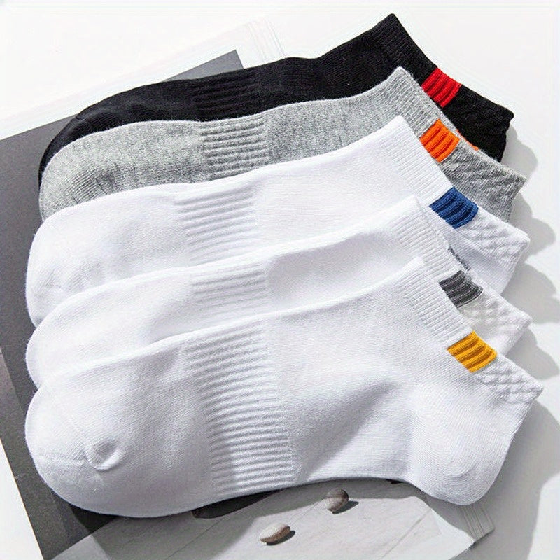 5 pares de calcetines tobilleros lisos para hombre, cómodos, transpirables, suaves y absorbentes del sudor, ideales para exteriores.
