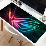 Grand tapis de souris gaming ASUS Republic of Gamers (ROG) avec bords cousus avec précision et base en caoutchouc antidérapante, tapis de bureau épais, tapis de clavier, idéal pour le jour de l'indépendance, Halloween, Thanksgiving, cadeaux de Noël
