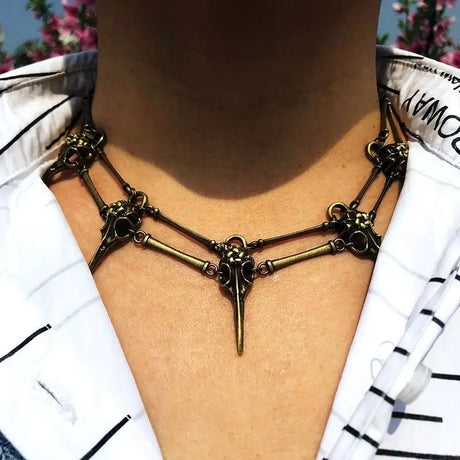 Fashionable New European And American Gothic Bird Skull Necklace - Lootquake