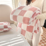 1pc Cozy Traditional Style Plaid Flannel Blanket, Red And White Or Black And White, Soft Panda Velvet (Polyester Fiber), Warm Travel Pet Blanket For Dogs And Cats, Washable, Christmas present