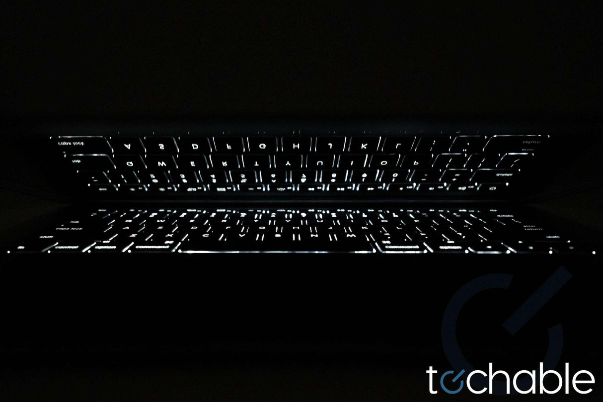 2015 MacBook Air 13-inch i7 2.2GHz 8GB RAM 512GB SSD Silver