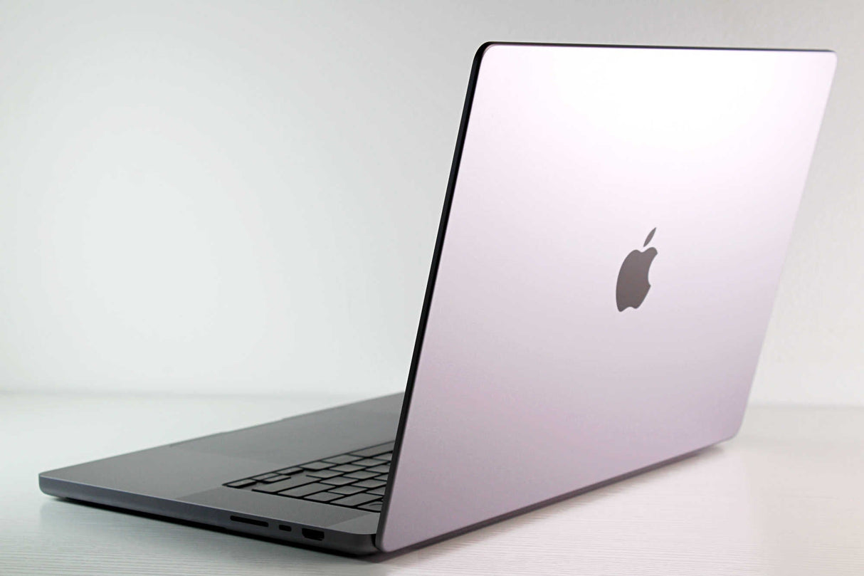 2021 Apple MacBook Pro 16-inch M1 Pro - 16-Core GPU 32GB RAM 2TB SSD | Like New