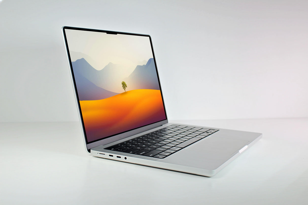 Apple MacBook Pro (2021) 14-inch M1 Max 32-Core GPU 32GB RAM 1TB SSD