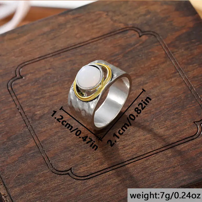 Two-tone Wide-faced Gemstone Ring Vintage - Lootquake