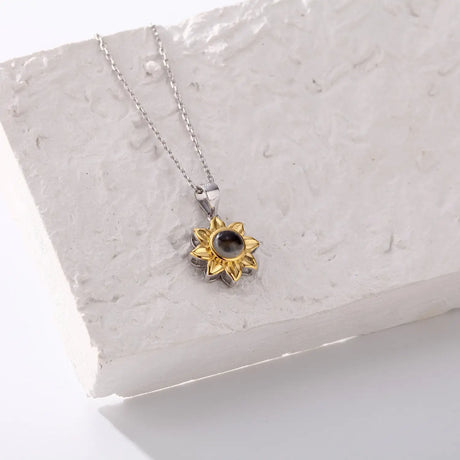 Silver Sunflower Projection Necklace for Women, S925 - Lootquake