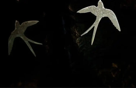 Ins Wind Silver Flying Bird  Swallow Metal Brooch - Lootquake