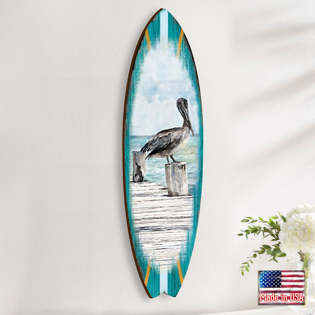 Tabla de surf de pelícano, arte costero para puerta de G. DeBrekht - Decoración costera con vida marina - 8490107HS