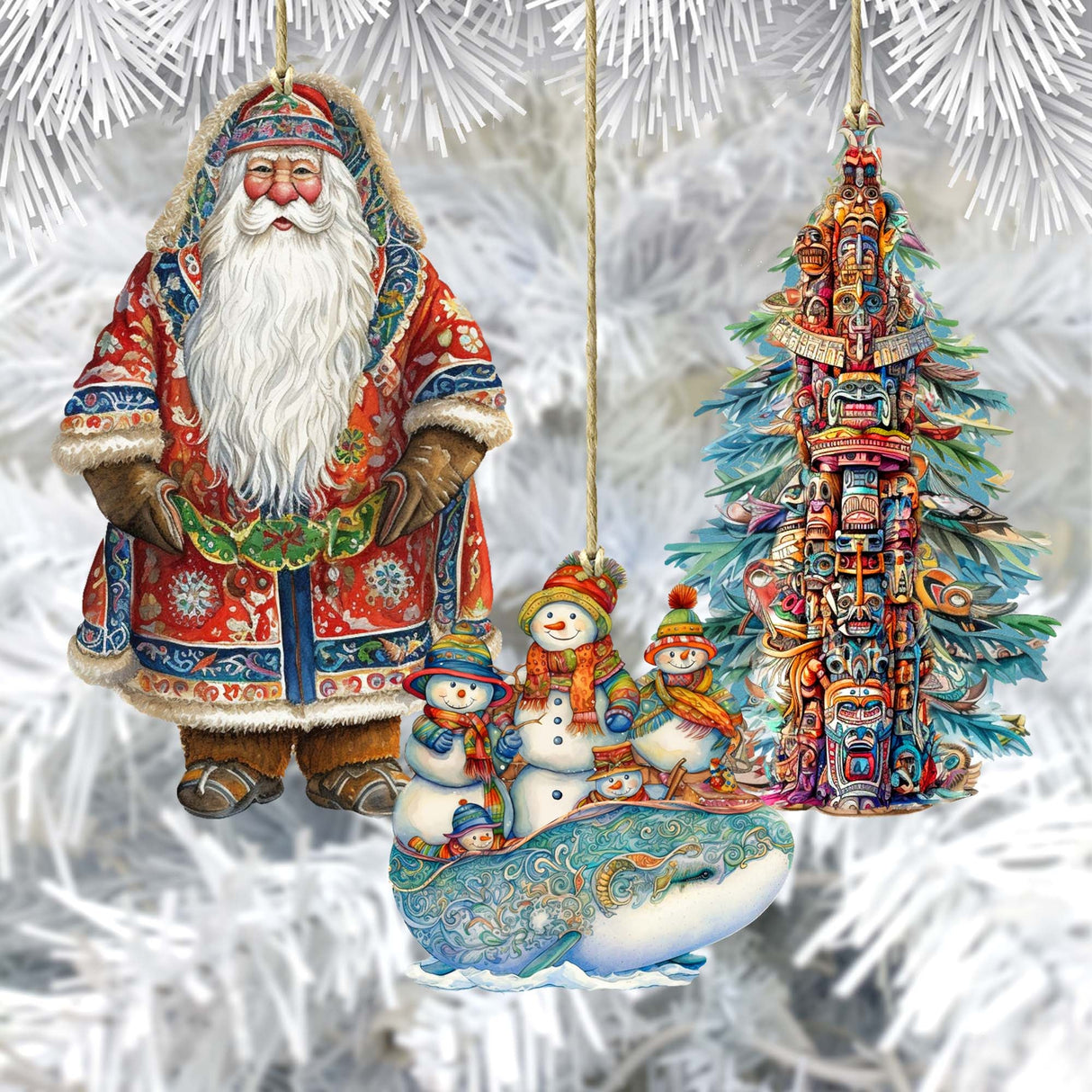 Papá Noel de todo el mundo - Papá Noel de inspiración alaskeña - Juego de 3 adornos de madera de G. DeBrekht - Decoración navideña de Papá Noel y muñeco de nieve - 8091314S3