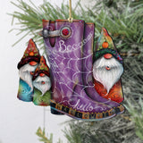 Adornos de madera con forma de botas de Halloween de Jamie Mills-Price - 8611062-4-MP