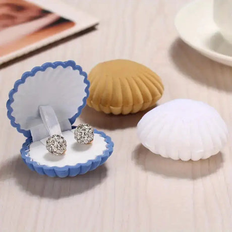 Shell Shaped Jewelry Box for Earrings and Necklaces - Lootquake