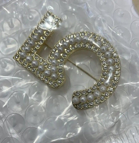 Korean Version Of Xiaoxiangfeng Digital 5 Shiny Brooch - Lootquake