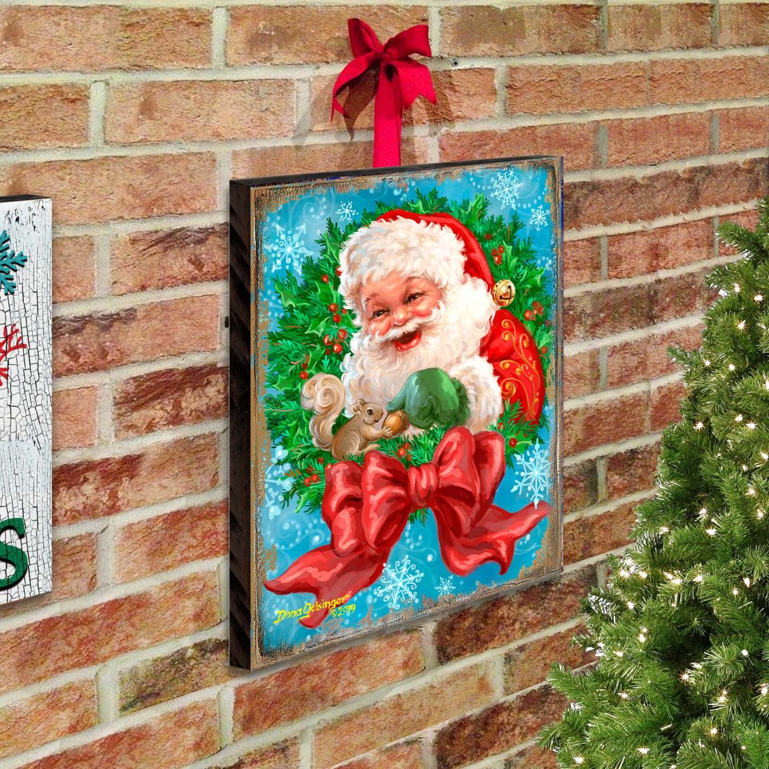 Arte de pared de madera con corona de lazo de Papá Noel de D. Gelsinger - Decoración navideña de muñeco de nieve de Papá Noel - 95606B-1309