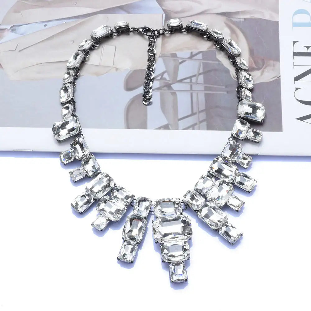 Luxurious Exaggerating Geometric Big Gem Necklace - Lootquake