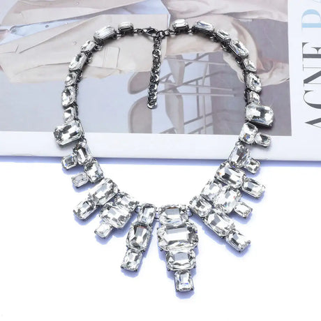 Luxurious Exaggerating Geometric Big Gem Necklace - Lootquake