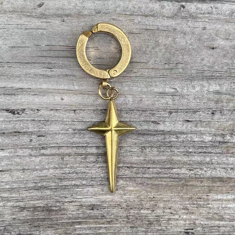 Pendientes de aro de acero inoxidable con estrella de 4 puntas