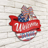 Letrero de bienvenida para puerta de entrada, nombre personalizado, bandera estadounidense, corona de porche, letrero de bienvenida familiar para entrada principal - Decoración de porche delantero de madera - 933103HC