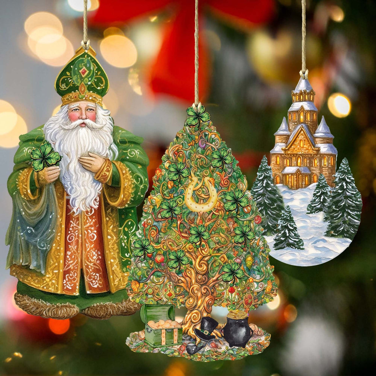 Papá Noel de todo el mundo - Papá Noel de inspiración irlandesa - Juego de 3 adornos de madera de G. DeBrekht - Decoración navideña de Papá Noel y muñeco de nieve - 8091306S3