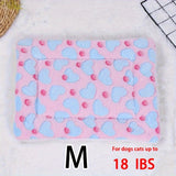 Manta rectangular para mascotas, resistente a la suciedad y para todas las estaciones - Cómoda cama con estampado de pata de perro y corazón (1 unidad)