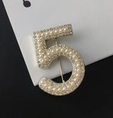 Korean Version Of Xiaoxiangfeng Digital 5 Shiny Brooch - Lootquake