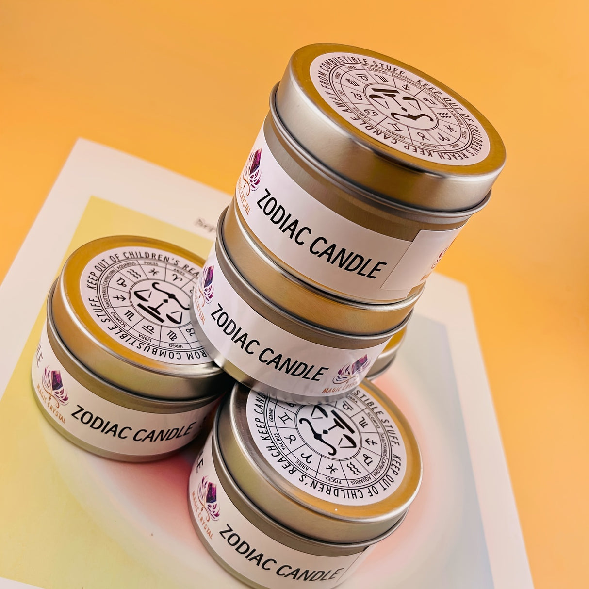 [Cristal Magique] Bougie Parfumée Cristal du Zodiaque - Pierre Constellation et Fleurs Séchées - Aromathérapie, Parfum Carillon à Vent Bleu - Cadeau Idéal pour Yoga et Cérémonie, Créateur d'Atmosphère, Décoration de Fête - Festival, Noël, Halloween