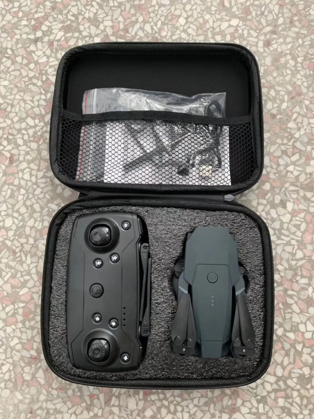 Folding high-definition aerial drone - Lootquake