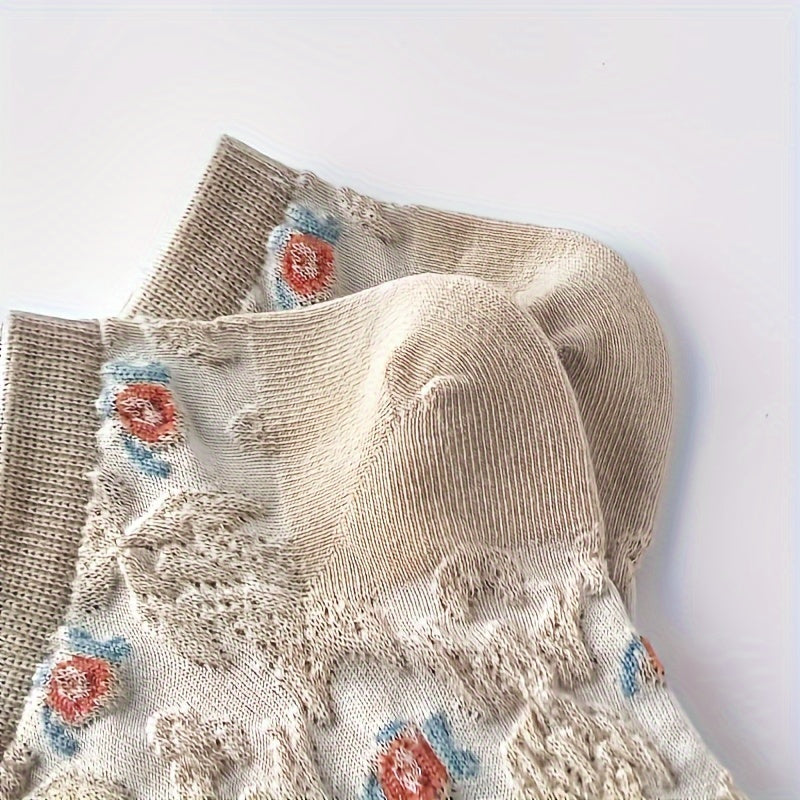 9 pares de calcetines tobilleros de corte bajo con estampado floral vibrante. Tejido de poliéster suave, transpirable y cómodo. Lavable a máquina. Estilo retro. Medias y calcetería para mujer.