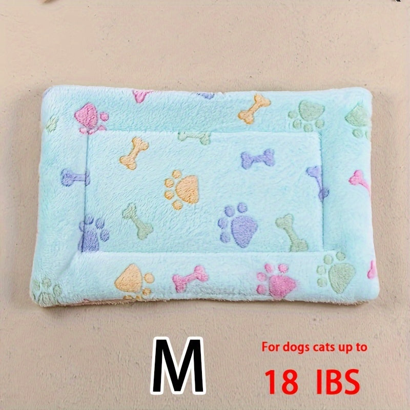 Manta rectangular para mascotas, resistente a la suciedad y para todas las estaciones - Cómoda cama con estampado de pata de perro y corazón (1 unidad)