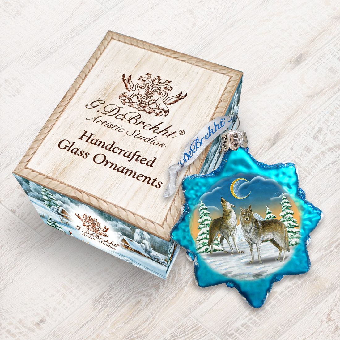Adorno de vidrio de mercurio "Lobos en la Luna de Invierno" de G. DeBrekht - Decoración navideña con vida silvestre - 771011