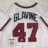 Camiseta de béisbol blanca de Atlanta con autografiado/firmado de Tom Glavine JSA COA