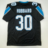 Camiseta de fútbol negra de Carolina de Chuba Hubbard autografiada/firmada Beckett BAS COA