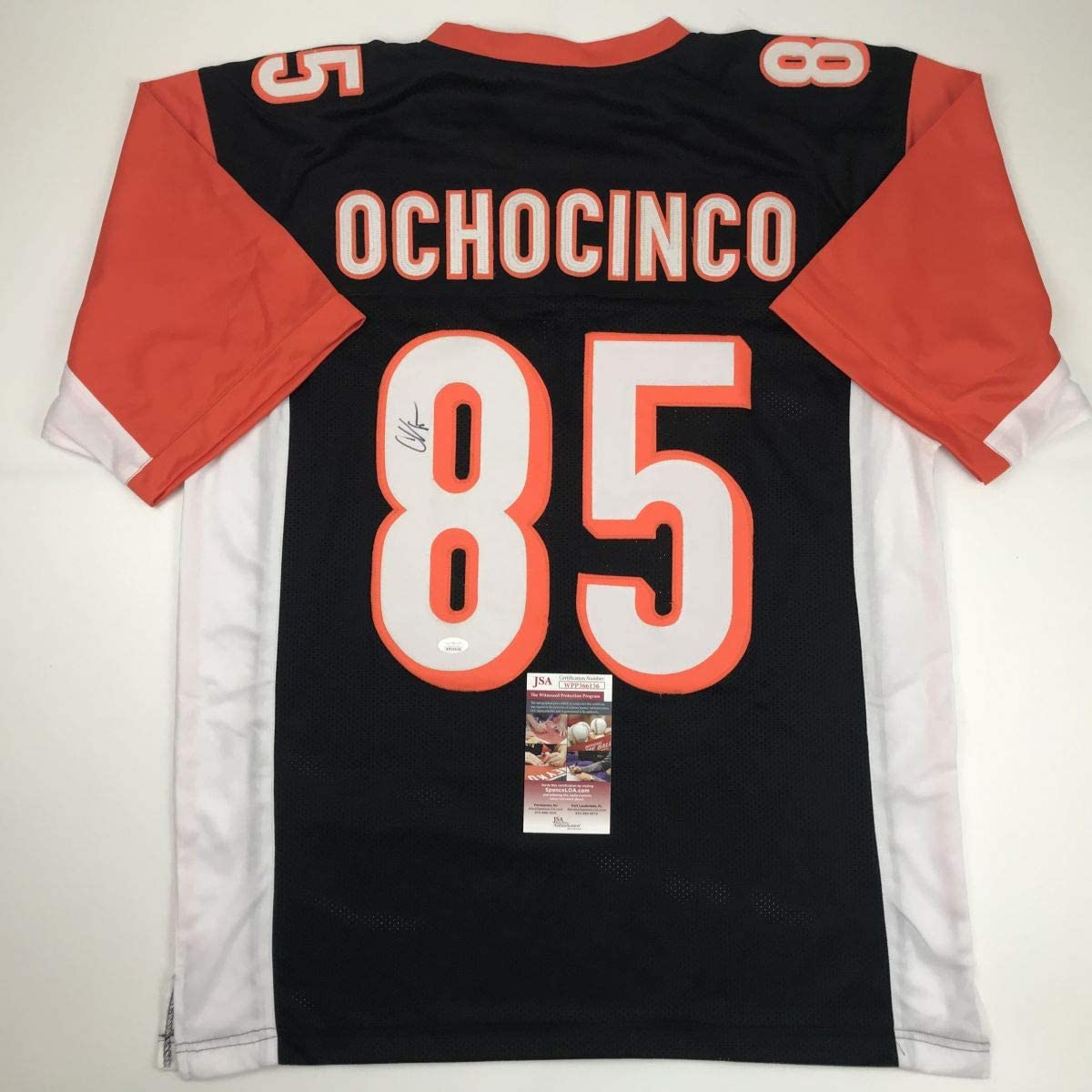 Camiseta de fútbol americano negra de Cincinnati autografiada/firmada por Chad Ochocinco (Johnson) JSA COA