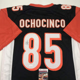 Camiseta de fútbol americano negra de Cincinnati autografiada/firmada por Chad Ochocinco (Johnson) JSA COA