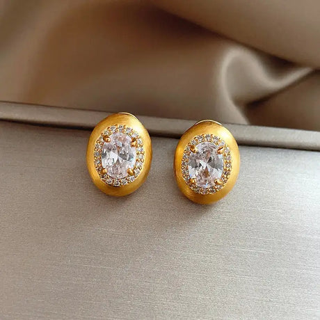 Silver Needle Micro Inlaid Zircon Brushed Geometric Ear Studs - Lootquake