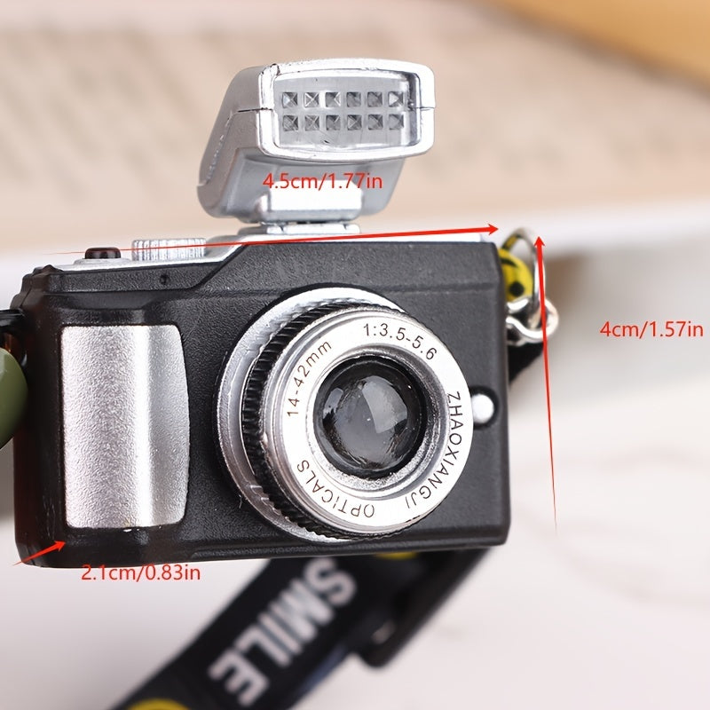 Cámara digital en miniatura "Maravilla de bolsillo" para casas de muñecas: el regalo perfecto para coleccionistas y fotógrafos, a partir de 14 años.