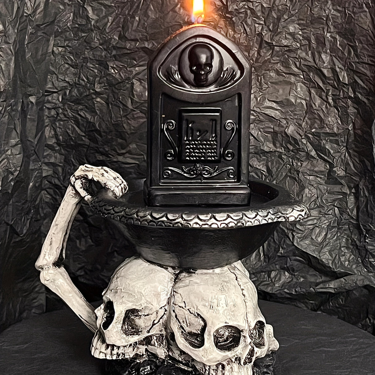 Bougie parfumée en forme de pierre tombale, crâne effrayant – Décoration d'Halloween, mèche simple, cire de soja, forme irrégulière, récipient anti-basculement